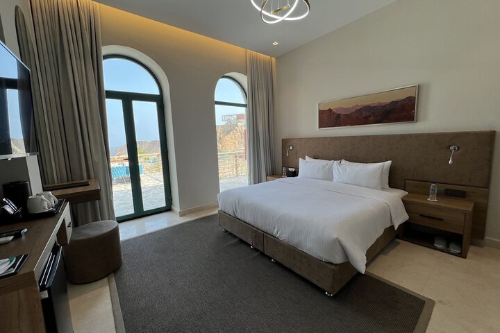 Room 18 of 79