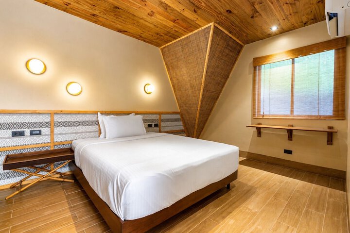 Room 13 of 47