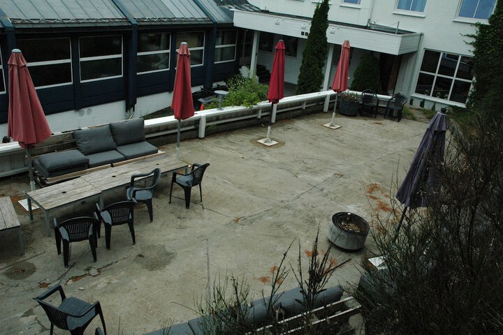 Terrace/Patio 4 of 24