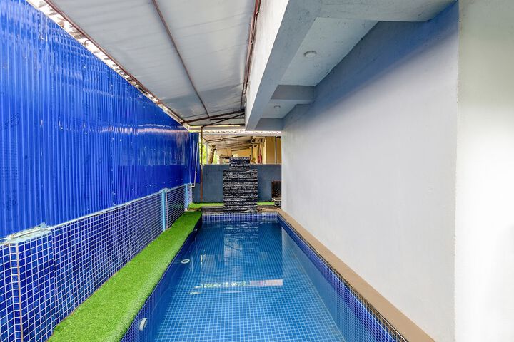Pool 24 of 28