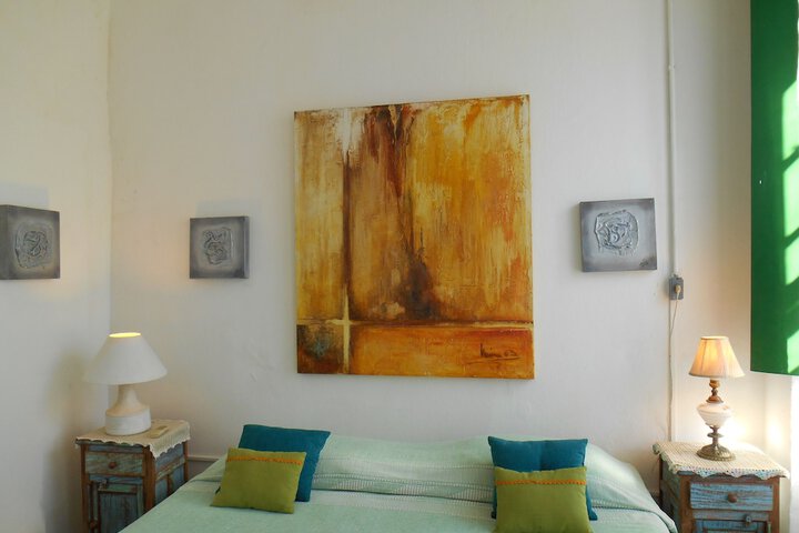 Room 10 of 112