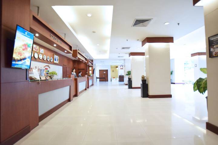 Hotel Interior 2 of 31