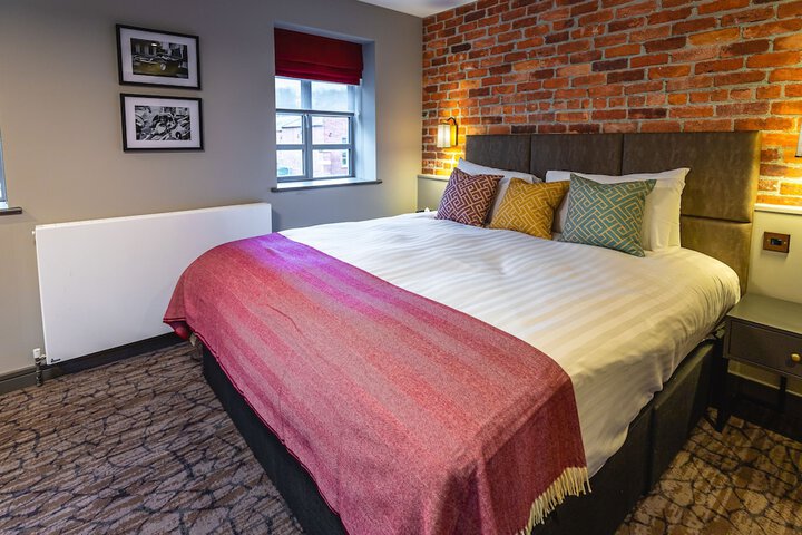 Room 14 of 51