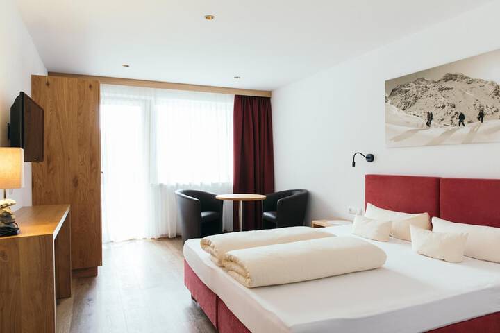 Room 13 of 75
