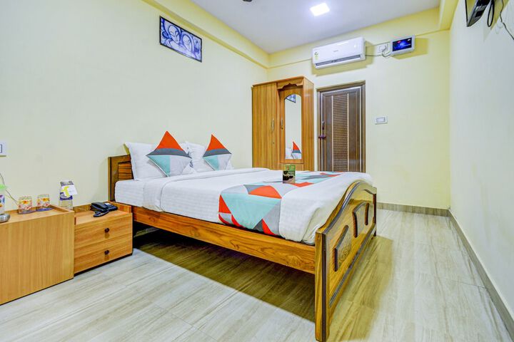 Room 16 of 25