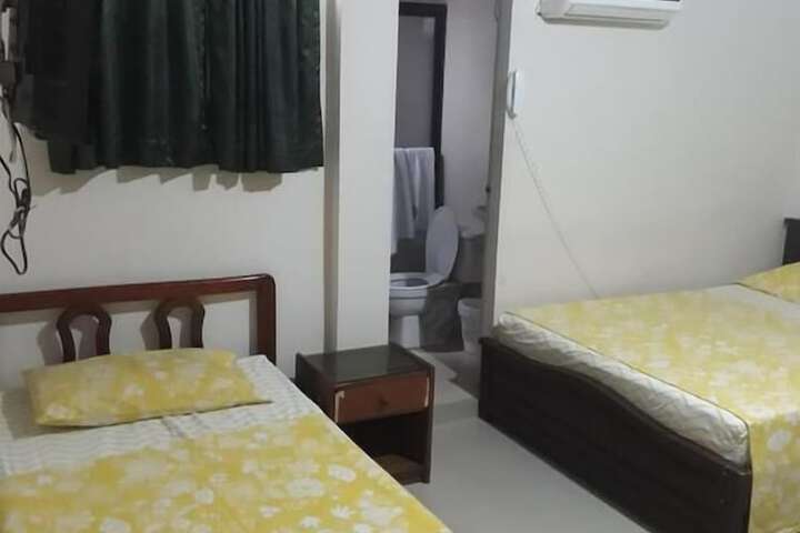 Room 26 of 42
