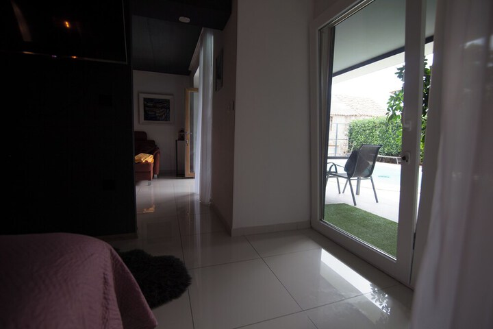 Terrace/Patio 48 of 104