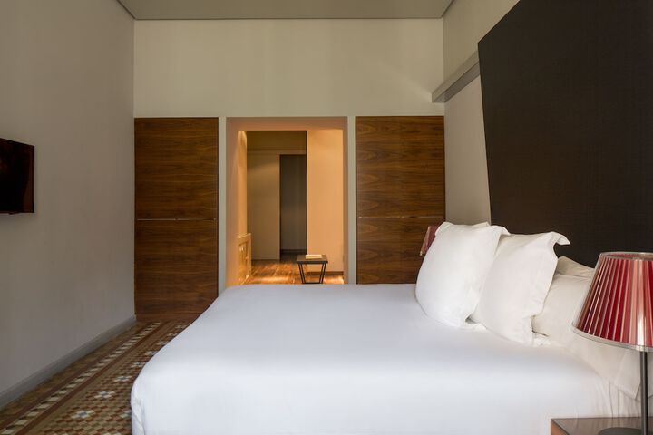Room 25 of 75