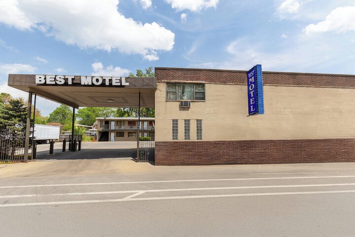 Photo of Best Motel by OYO Chicago I-90