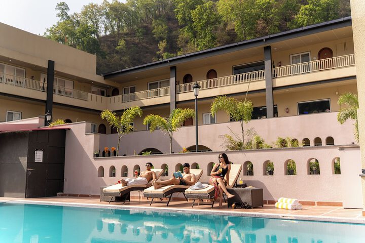 Pool 42 of 54