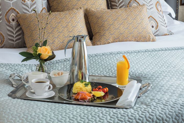 Dining Photos