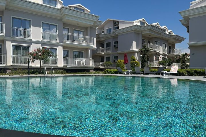 Pool Hotel