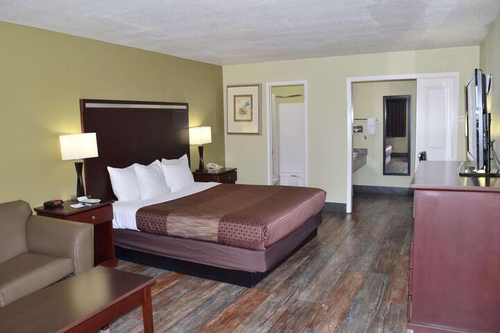 Standard King Bed Accessible (1 of 7)