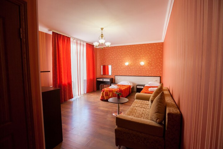 Room 19 of 42