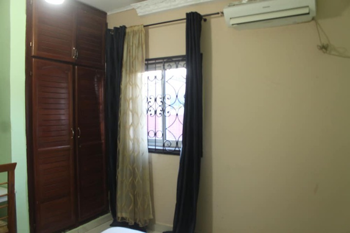 Room 15 of 24