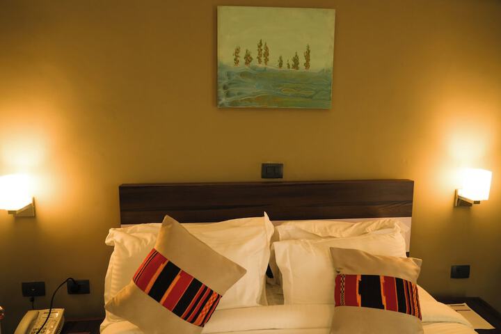 Room 36 of 63