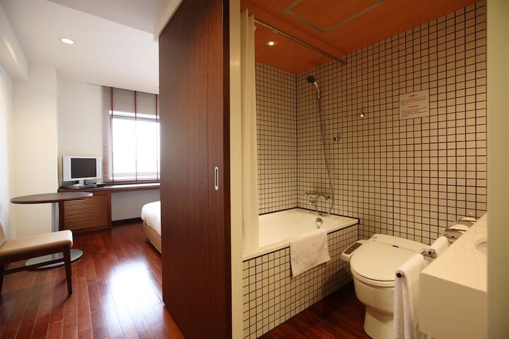 Room 20 of 129