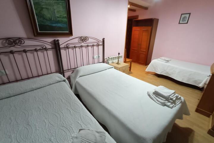 Room 14 of 63