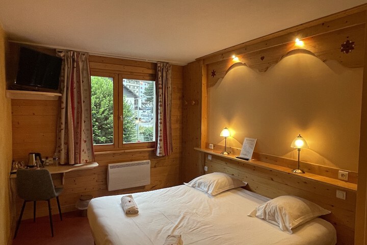 Room 21 of 39