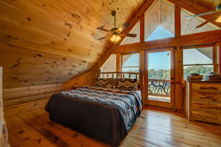 Room 6 of 21