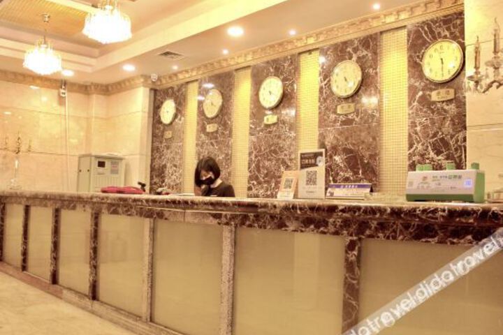 Hotel Interior 6 of 19