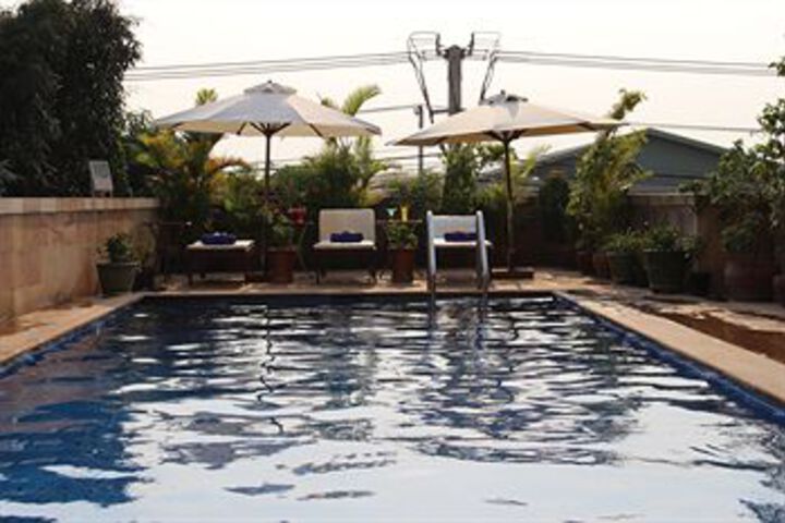 Pool 66 of 76