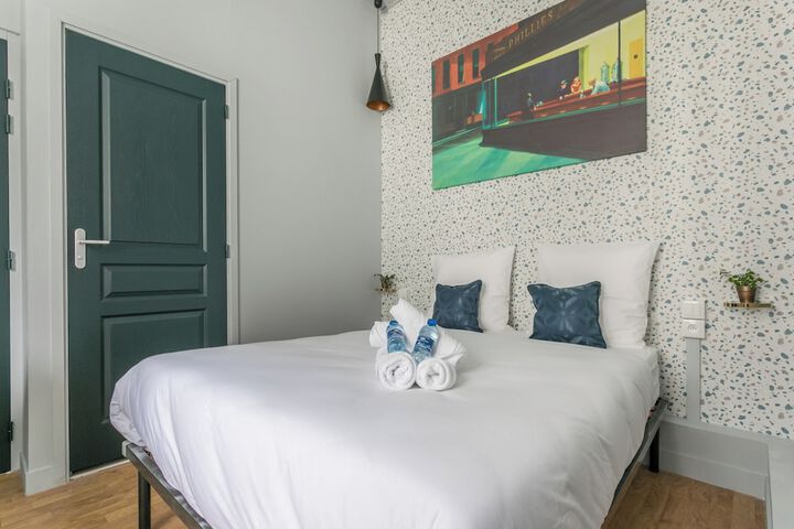 Room 72 of 119
