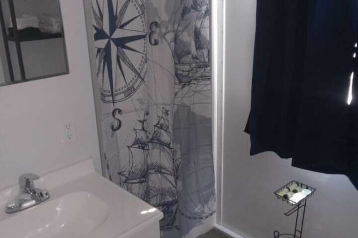 Room 14 of 21