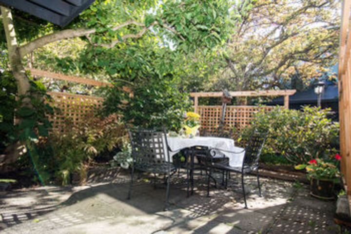 Terrace/Patio 98 of 101