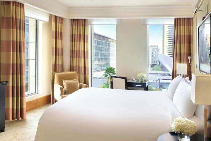 Room 21 of 127