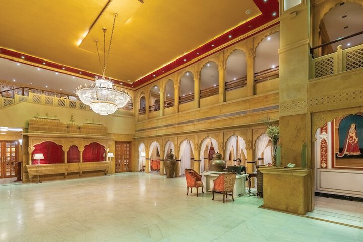 Hotel Lobby