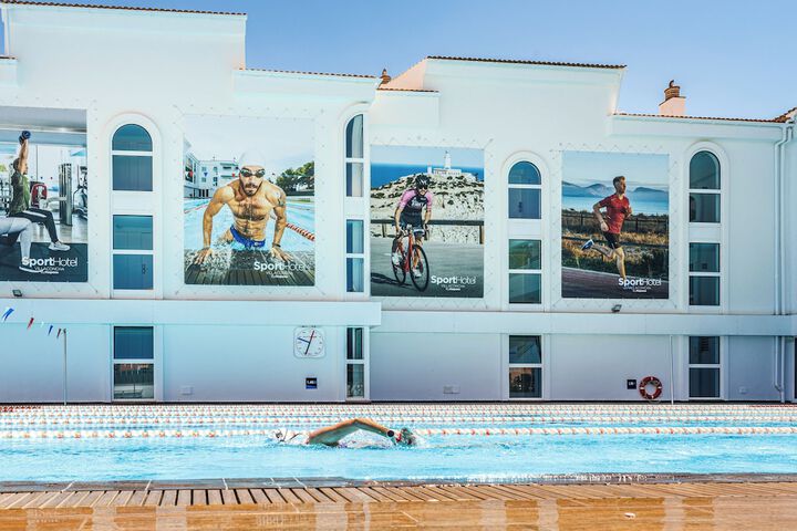 Pools & Facilities