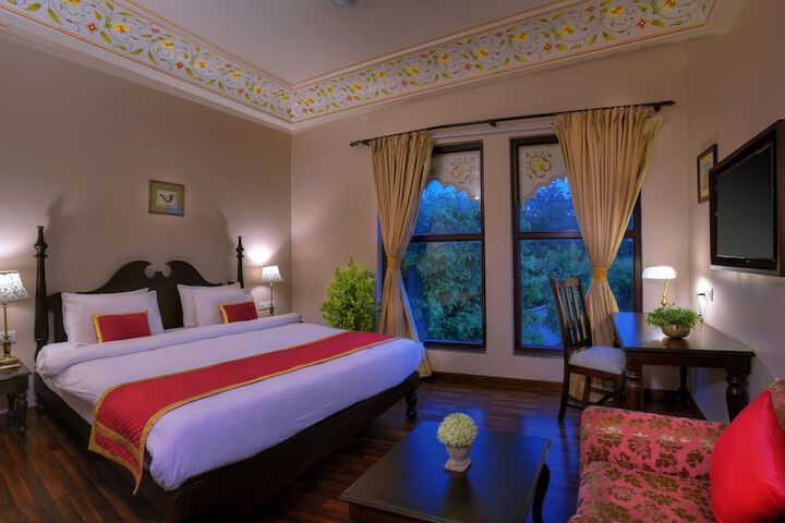 Room 5 of 39