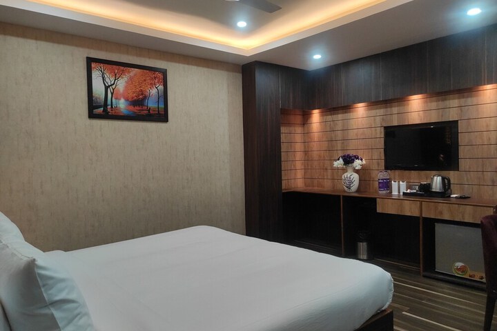 Room 30 of 110