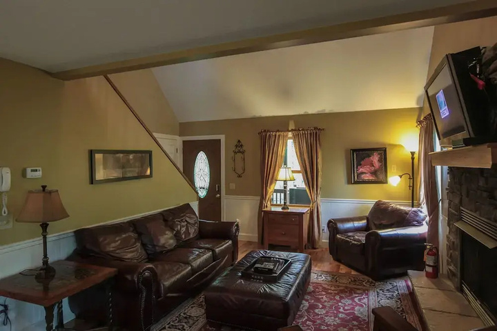Room 3 of 14