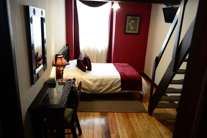 Room 6 of 50