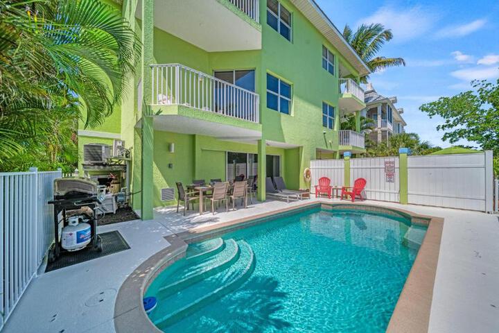 General 4 of 56