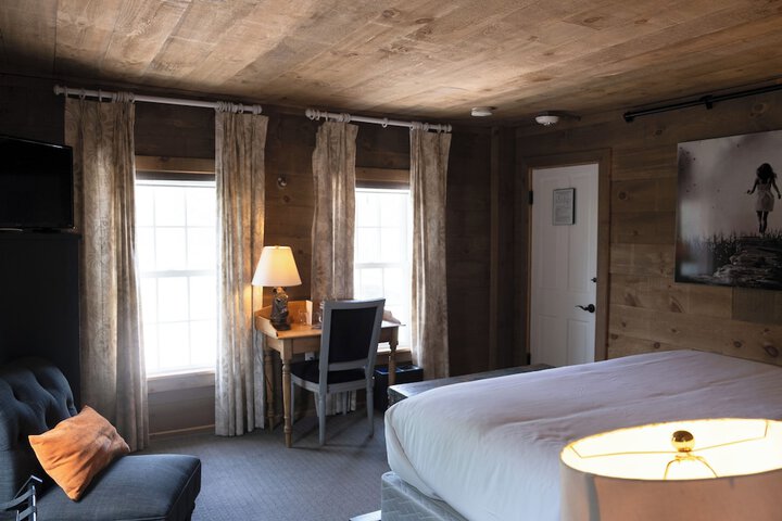 Room 14 of 49