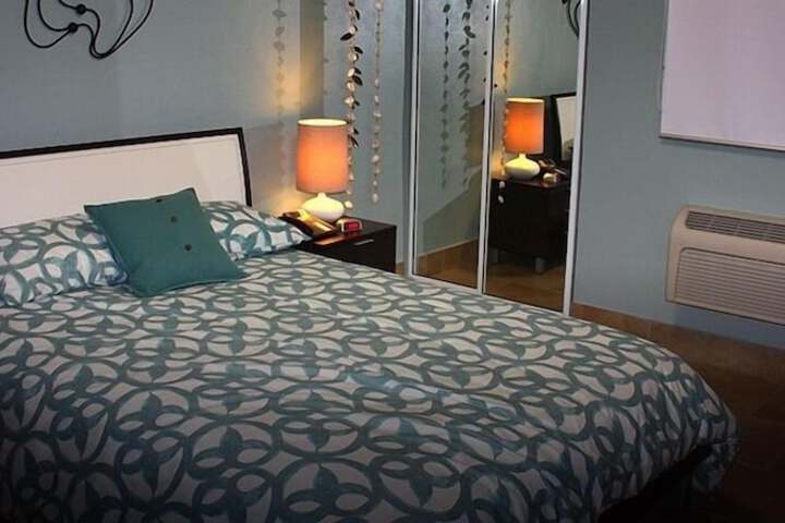 Room 8 of 23