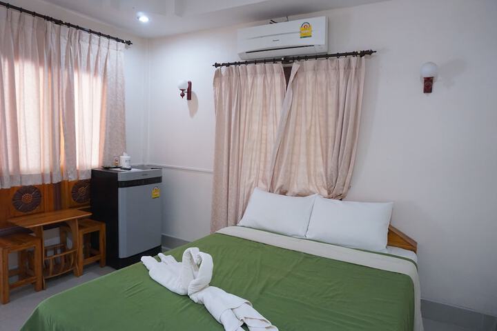 Room 7 of 35