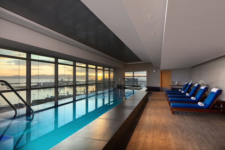 Pool 41 of 143