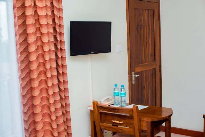 Room 20 of 54