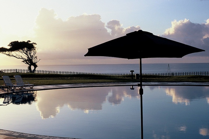 Pool Hotel