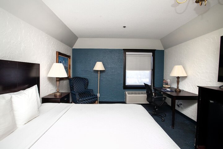 Room 56 of 175