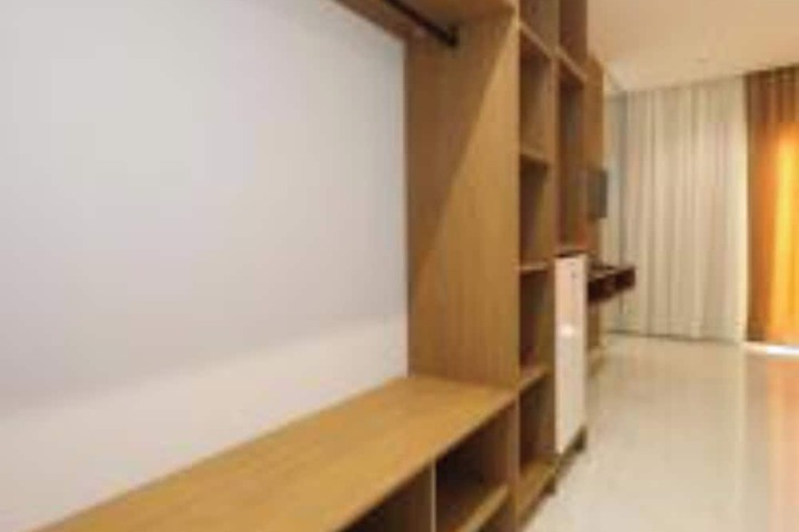 Room 36 of 65