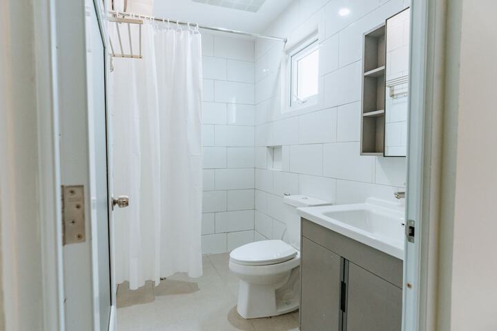 Room 40 of 72