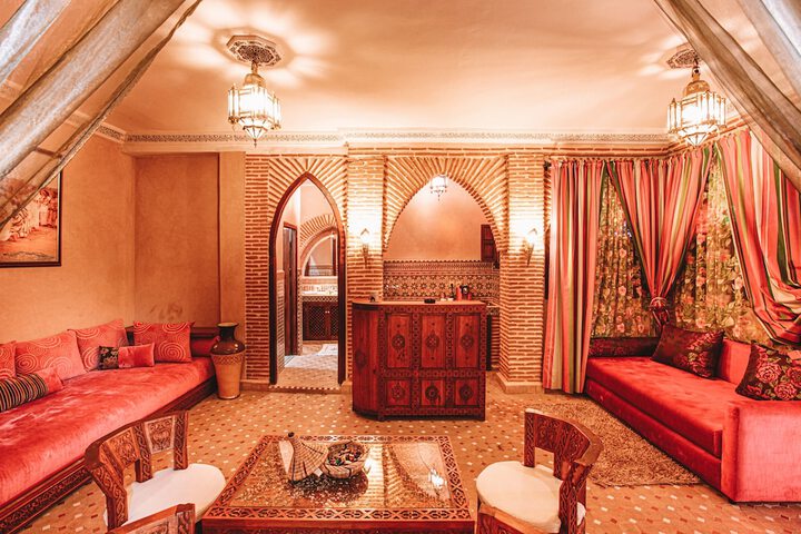 Room 27 of 63