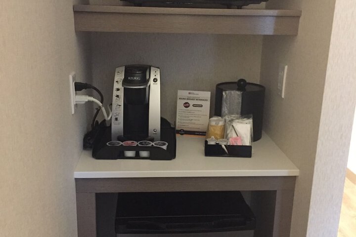 Room 14 of 38