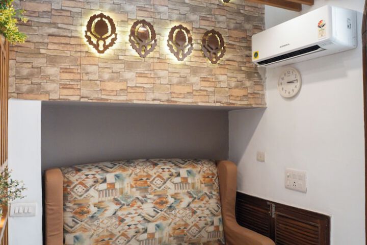 Hotel Interior 10 of 72