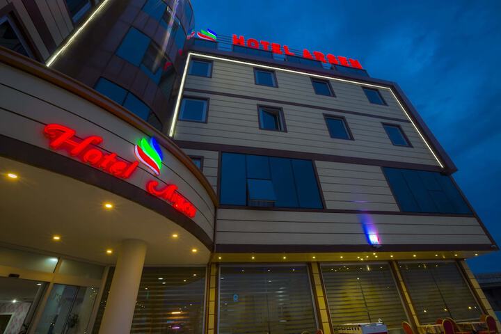 Hotel 33 of 35